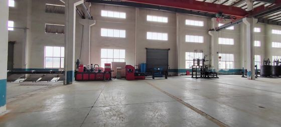 Máquina de fabricación de armaduras de acero plano 22kw Línea de producción de soldadura