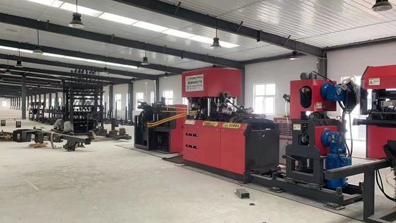 Máquina de soldadura de barras de acero de funcionamiento confiable con fuente de alimentación AC 380V 50Hz