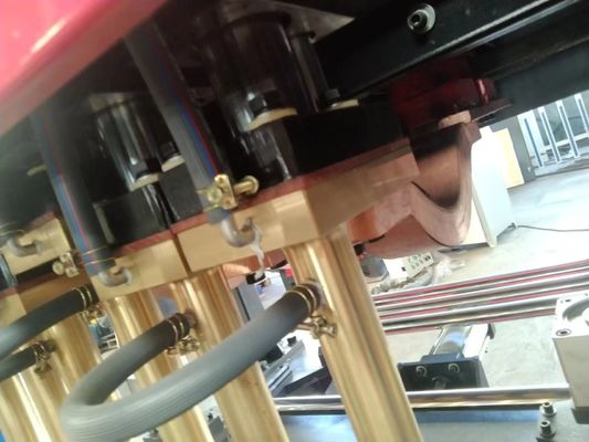 Máquina de soldadura por unión de componentes Máquina de soldadura automática 6 electrodos