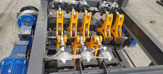 18000kg máquina de soldadura automática de rebar con modo de corte mecánico 1 año de garantía